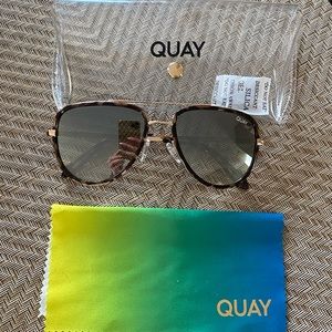 Quay All In Mini- Quay X Maluma- Milky Tortoise Fade